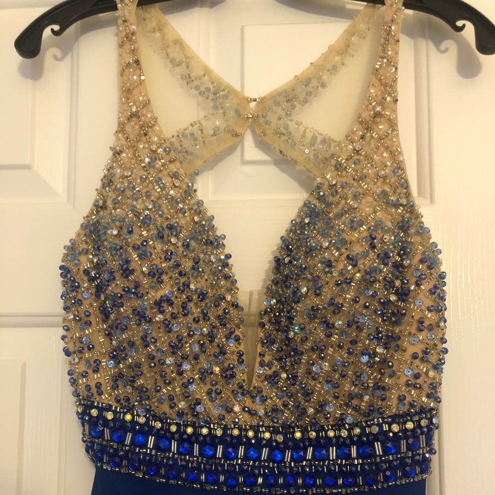 PROM DRESS